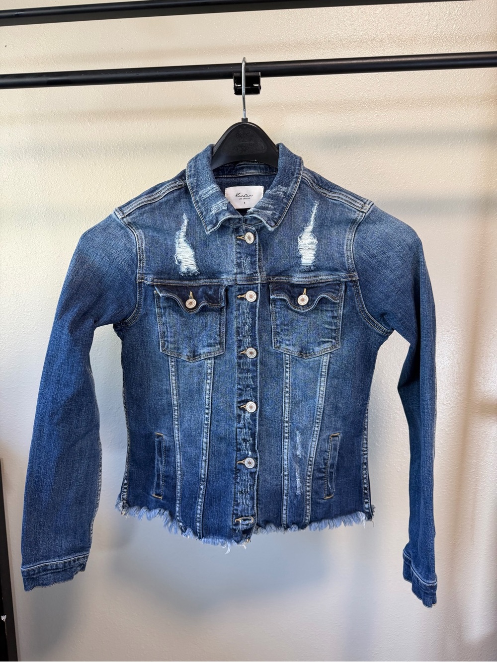 KanCan Los Angeles Distressed stretch Denim Jacket Raw Hem